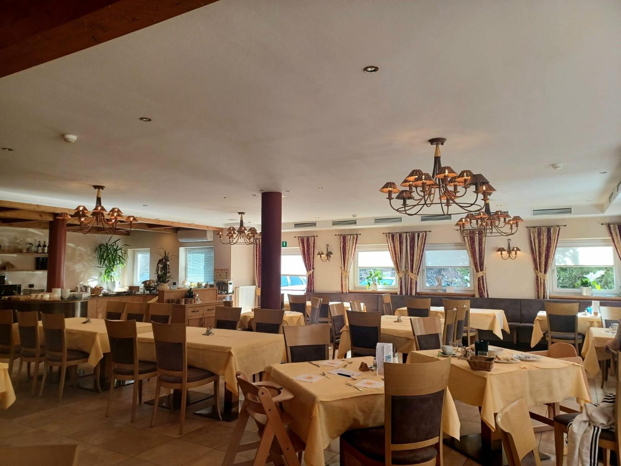 Hotel Alpin Colle Isarco Kültér fotó