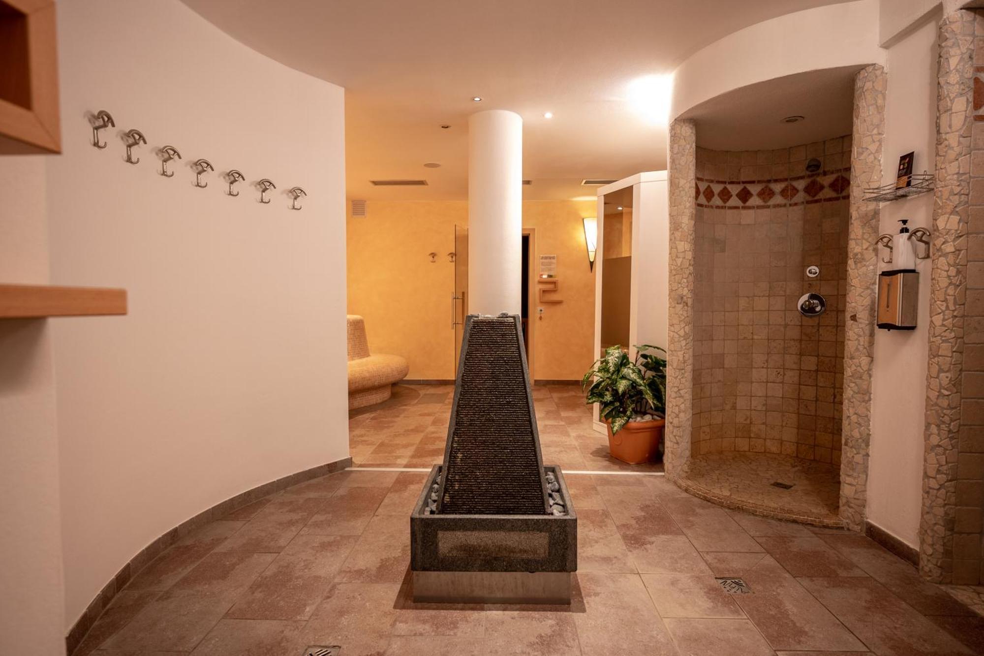 Hotel Alpin Colle Isarco Kültér fotó