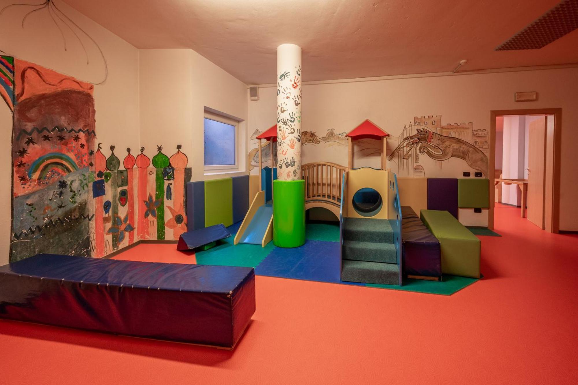 Hotel Alpin Colle Isarco Kültér fotó