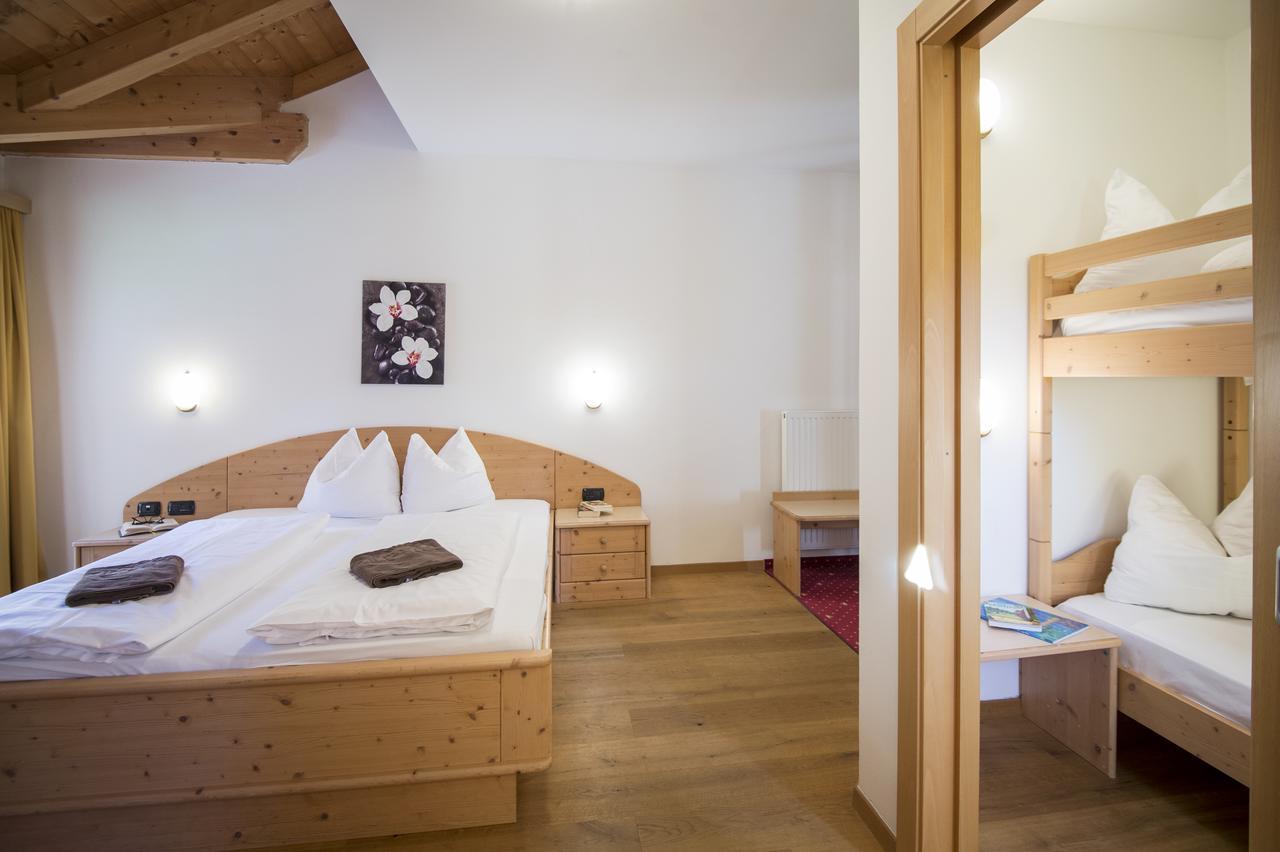 Hotel Alpin Colle Isarco Kültér fotó